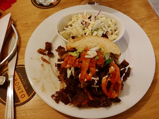 Opinii despre Grillicious Restaurant & Wine Bar în Barrie - Hospitality and gastronomy