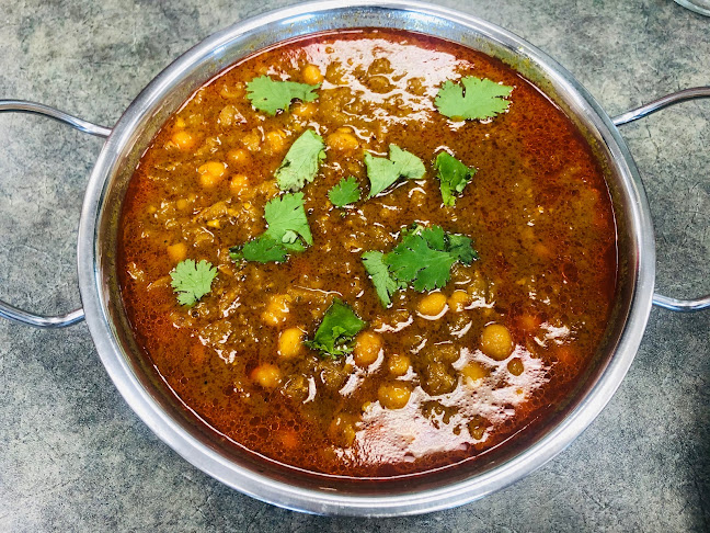 34 Cedar Pointe Dr, Barrie, ON L4N 5R7