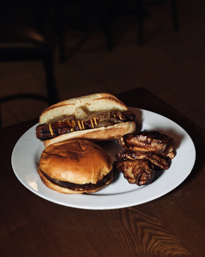 Vera's On The Drive - Vancouver