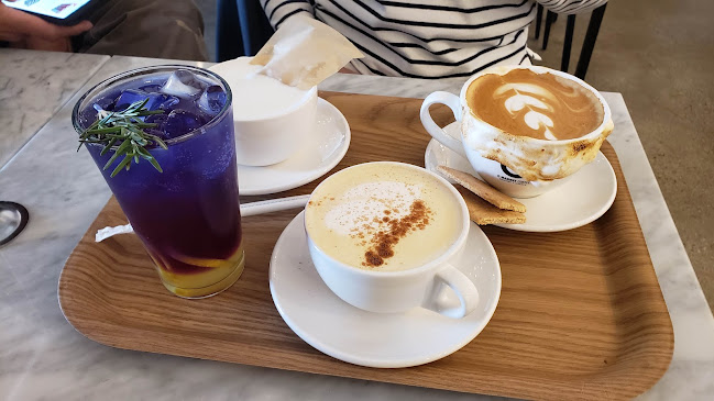 Comentarii opinii despre C Market Coffee (Coquitlam)