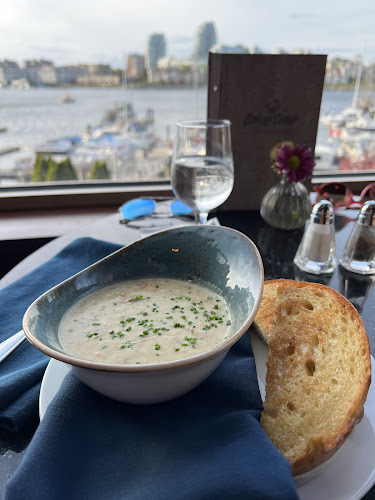 Blue Crab Seafood House - Victoria