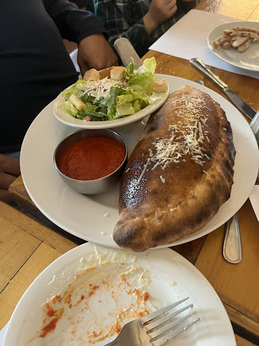 Opinii despre Johnny Rocco's Italian Grill în St. Catharines - Hospitality and gastronomy