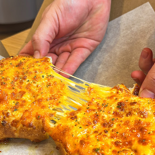 Comentarii opinii despre Domino's Pizza