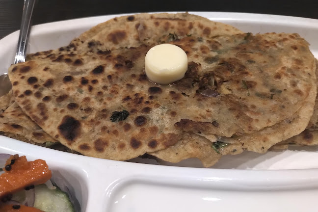 Comentarii opinii despre Simply Indian Sweets & Restaurant