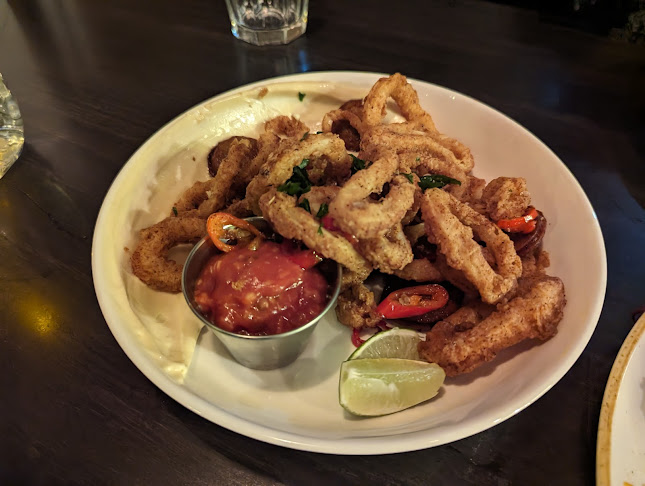 Opinii despre Bardō Guelph în Guelph - Hospitality and gastronomy