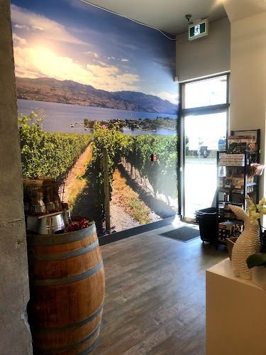 Comentarii opinii despre Okanagan Estate Wine Cellars