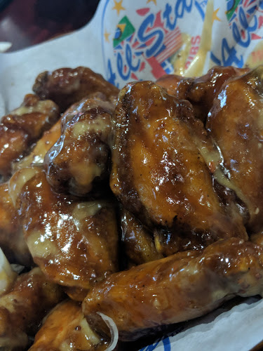 AllStar Wings & Ribs - Hospitality and gastronomy