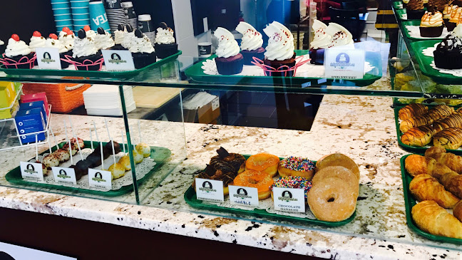 Comentarii opinii despre Delightful Tastes Cakes 100% Nut Free Bakery