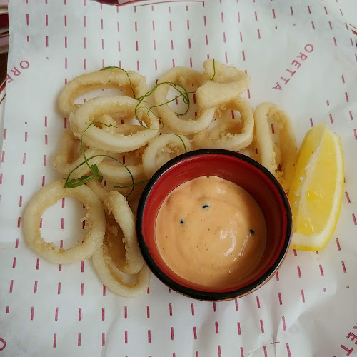 Comentarii opinii despre Oretta King West