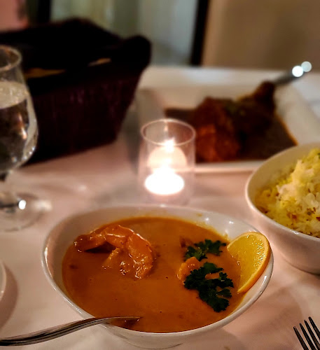 1522 Bayview Ave, Toronto, ON M4G 3B4