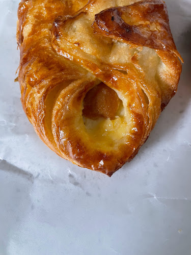 1 Forks Market Rd, Winnipeg, MB R3C 4Y3