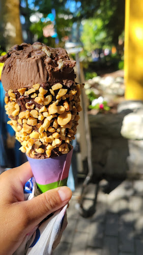 COWS Whistler - Hospitality and gastronomy