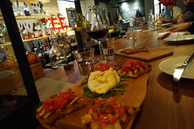 125 Hawkview Blvd, Woodbridge, ON L4H 2E2