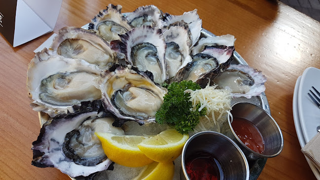 7 Alexander St, Vancouver, BC V6A 1E9