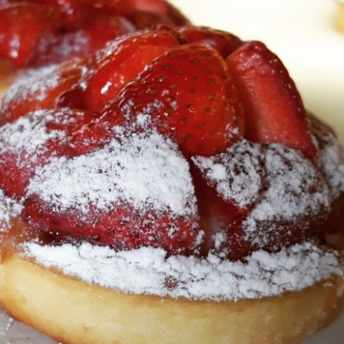 La Boulangerie Bakery Cafe - Calgary