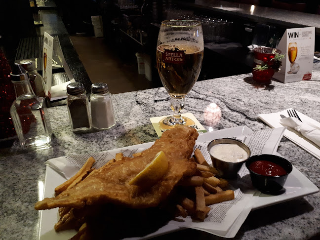 399 Richmond Rd, Ottawa, ON K2A 0E9