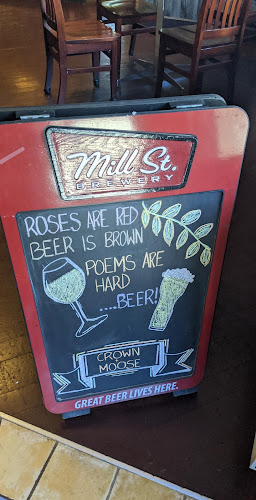 Crown & Moose - Hospitality and gastronomy