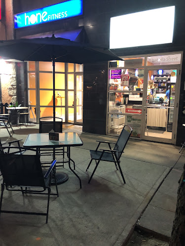 5 Isabella St, Toronto, ON M4Y 1M7