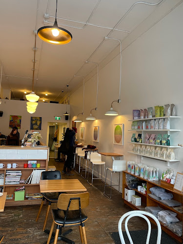 Comentarii opinii despre Hide + Seek Coffee