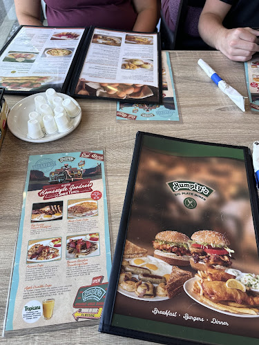 Humpty's Big Plate Diner - Lethbridge - Lethbridge