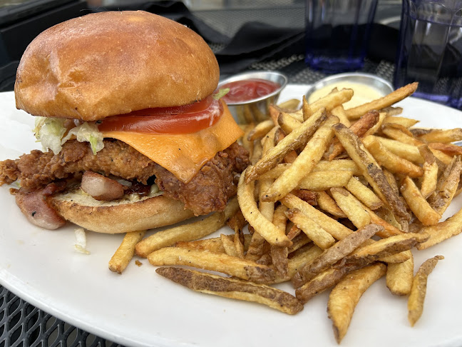 Cibo Waterfront Cafe - Winnipeg