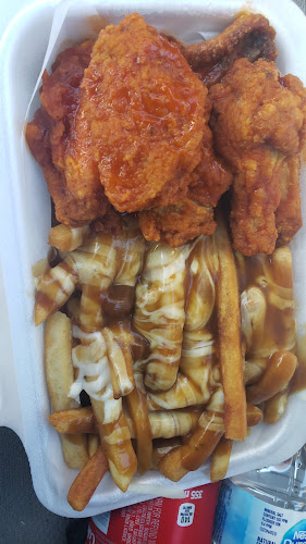 Paradise Pizza & Wings - Hospitality and gastronomy