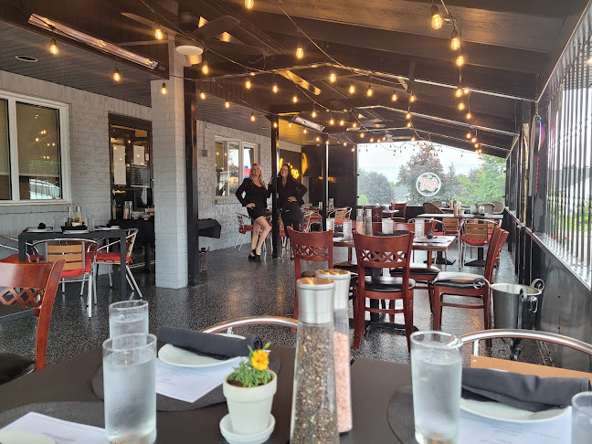 6 Village Ct, Sault Ste. Marie, ON P6B 6K1