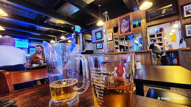 Uptown Pub Down Under