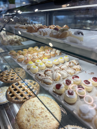 Sweet Boutique - Woodbridge