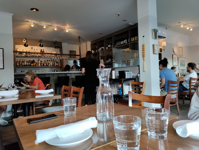 1830 Fir St, Vancouver, BC V6J 3B1