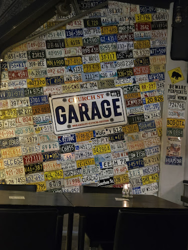 Comentarii opinii despre Church St. Garage Bar