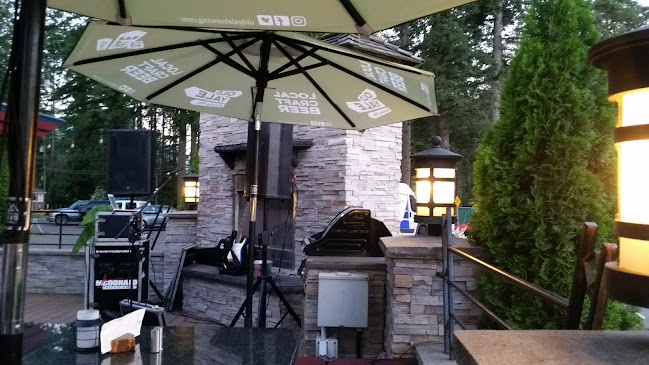 Lakeside Beach Club - Cultus Lake