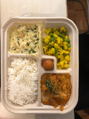 210 Somerset St W, Ottawa, ON K2P 0J4