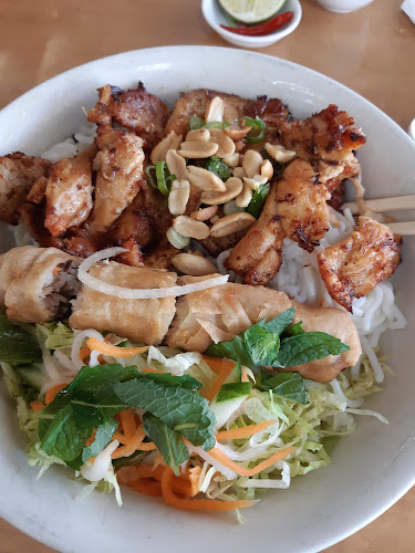 Pho Dui Bo Restaurant - Hamilton