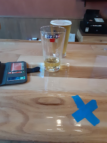 Comentarii opinii despre Waterhouse