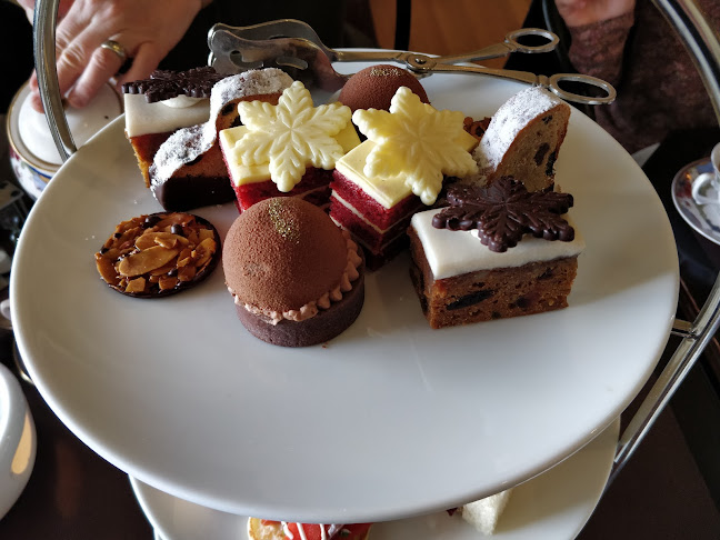 721 Government St, Victoria, BC V8W 3M6