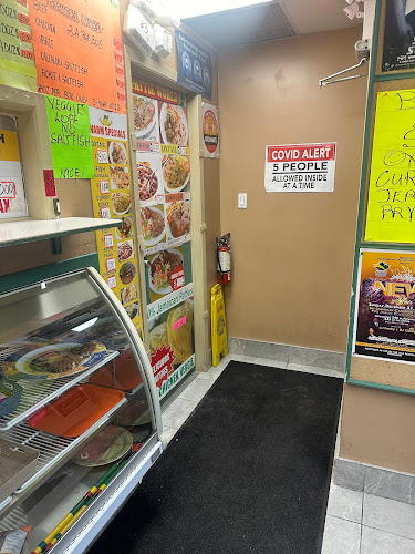 Opinii despre Pattie World Bakery în Etobicoke - Hospitality and gastronomy