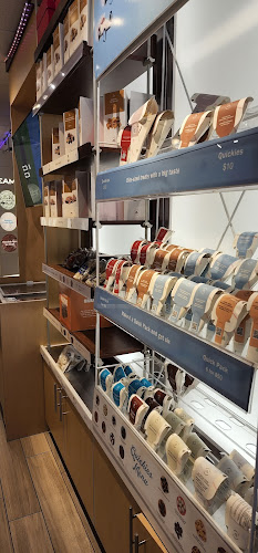 Comentarii opinii despre Rocky Mountain Chocolate Factory