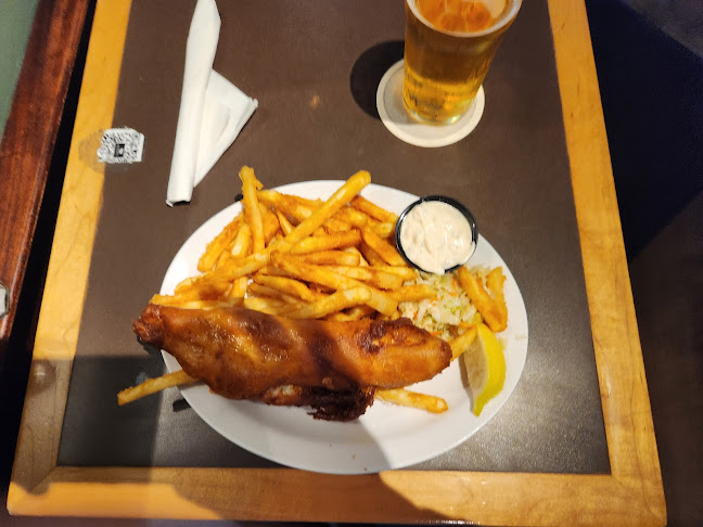 Opinii despre Hemingway's Restaurant and Bar în Toronto - Hospitality and gastronomy