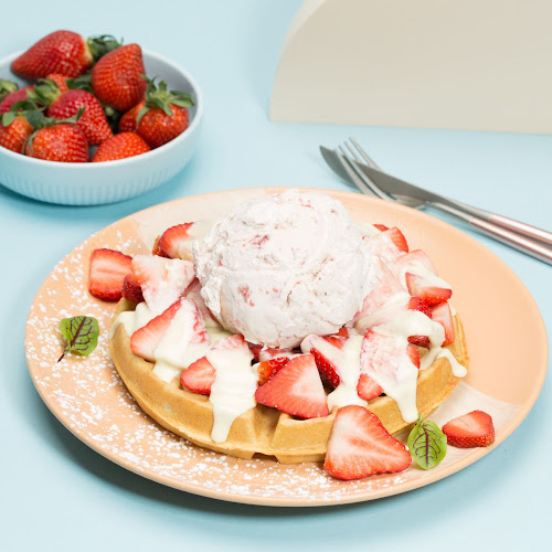 Demetres Richmond Hill