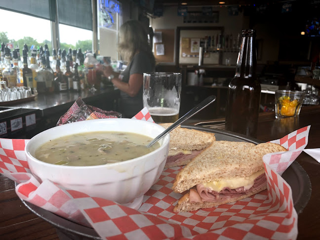 Jimbo's Pub & Eatery - London