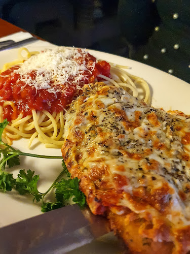 Comentarii opinii despre The Old Spaghetti Factory