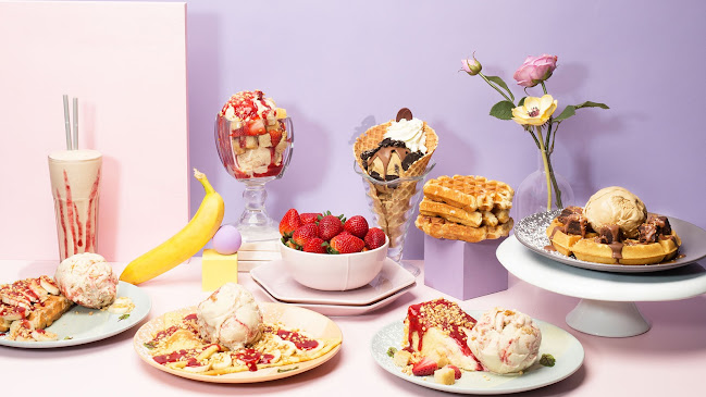 Demetres Richmond Hill - Richmond Hill