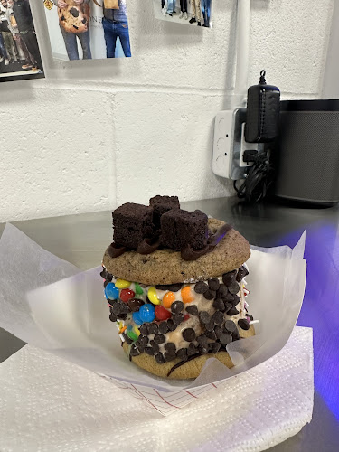 Sweet Lou's Cookies - Waterloo