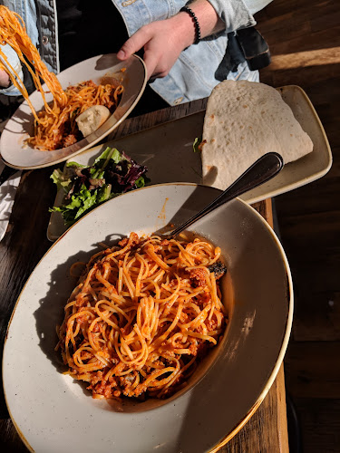 Opinii despre Via Cibo în Calgary - Hospitality and gastronomy