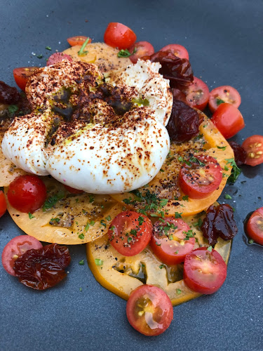 Pizzeria Via Napoli - Etobicoke