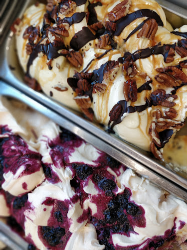 Angela's Gelato & Fine Refreshments - Hospitality and gastronomy