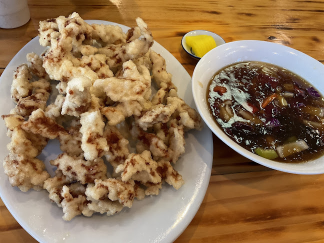 823 Bay St, Victoria, BC V8T 1R3