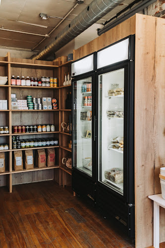 103 Vine St, Hamilton, ON L8R 2B1