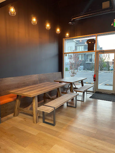 30 Crestridge Common SW unit 118, Calgary, AB T3B 6K2